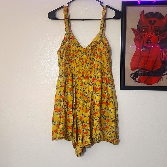 Wild fable citrus romper L - Picture 3 of 4
